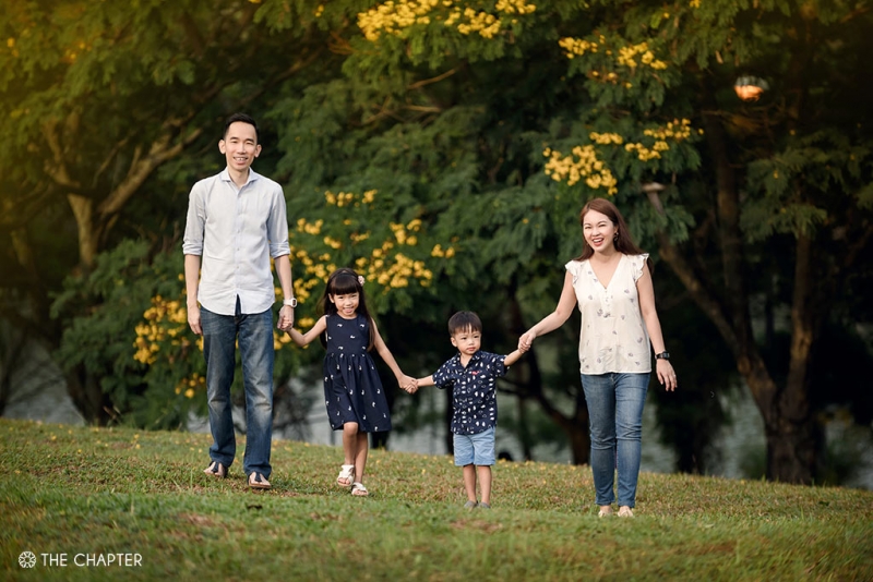 family portraits ipoh, family photographer ipoh, malaysia